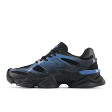 9060 - Black And Navy