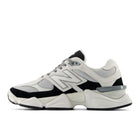 9060 - Grey and black