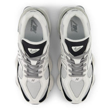 9060 - Grey and black