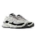 9060 - Grey and black