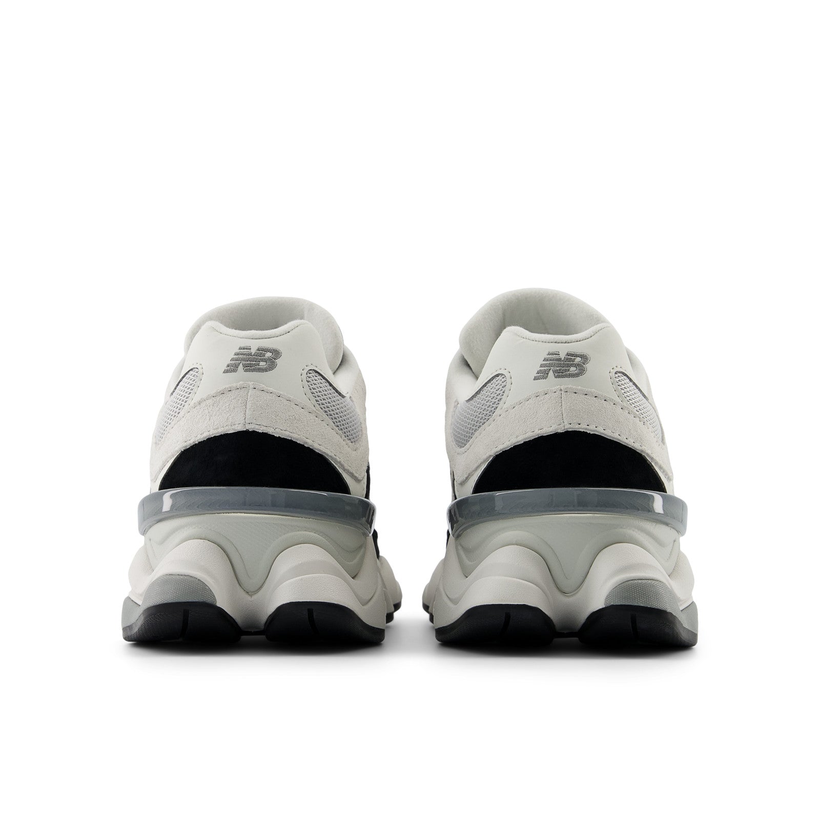 9060 - Grey and black