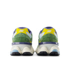9060 - Dark alpine green
