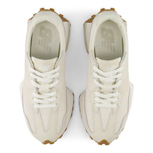 327 - Linen And Timberwolf