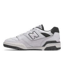 550 - White & Black