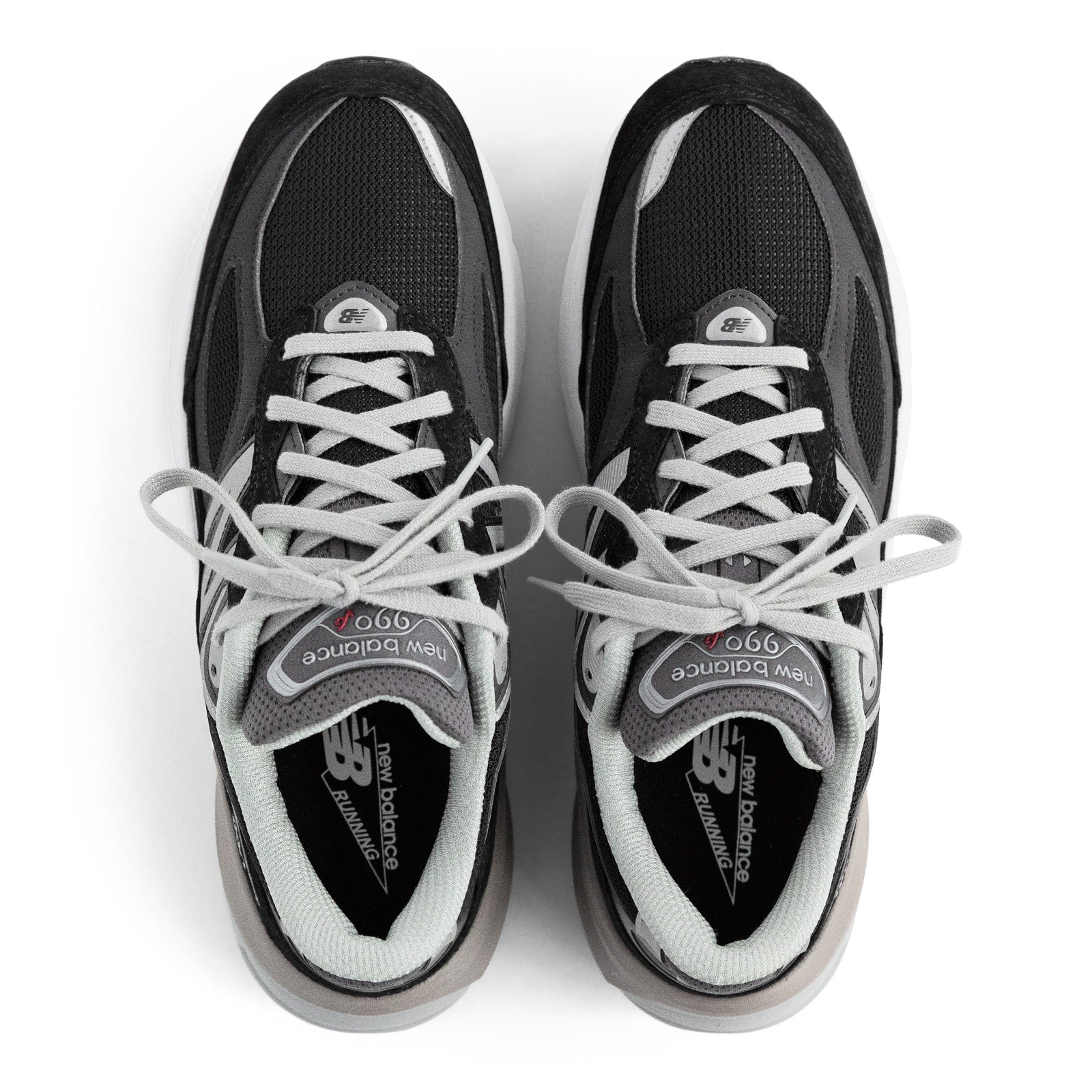 Made in USA 990v6 - Black