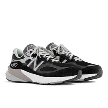 Made in USA 990v6 - Black