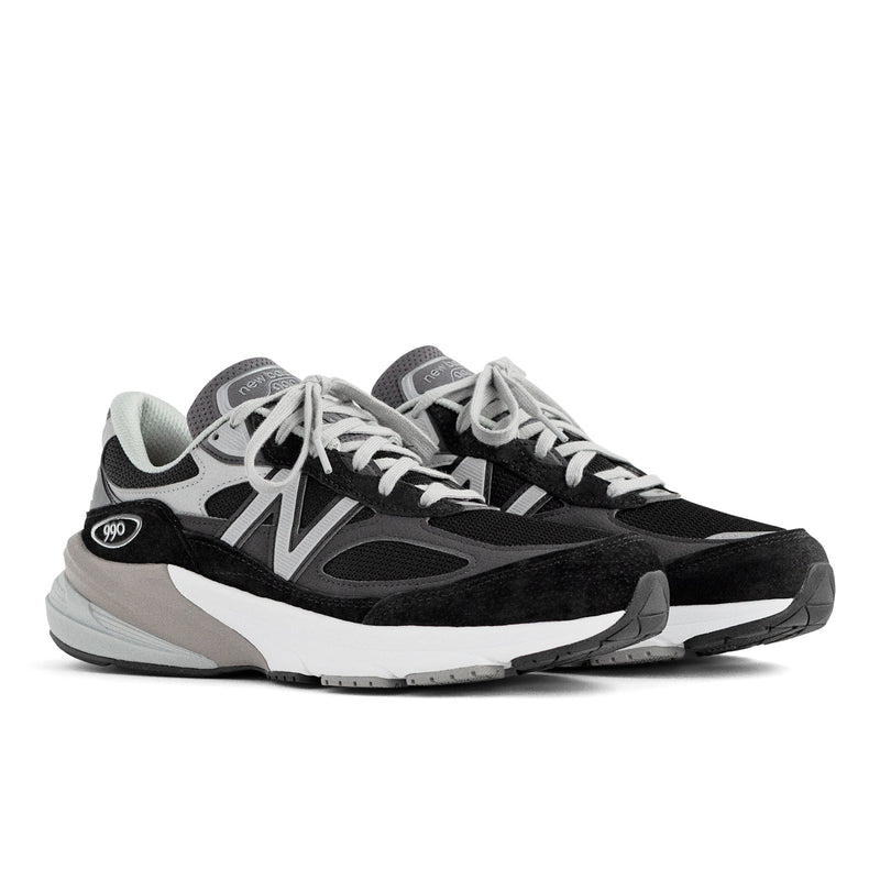 Made in USA 990v6 - Black