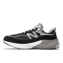 Made in USA 990v6 - Black
