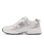 530 - White With Silver Metallic