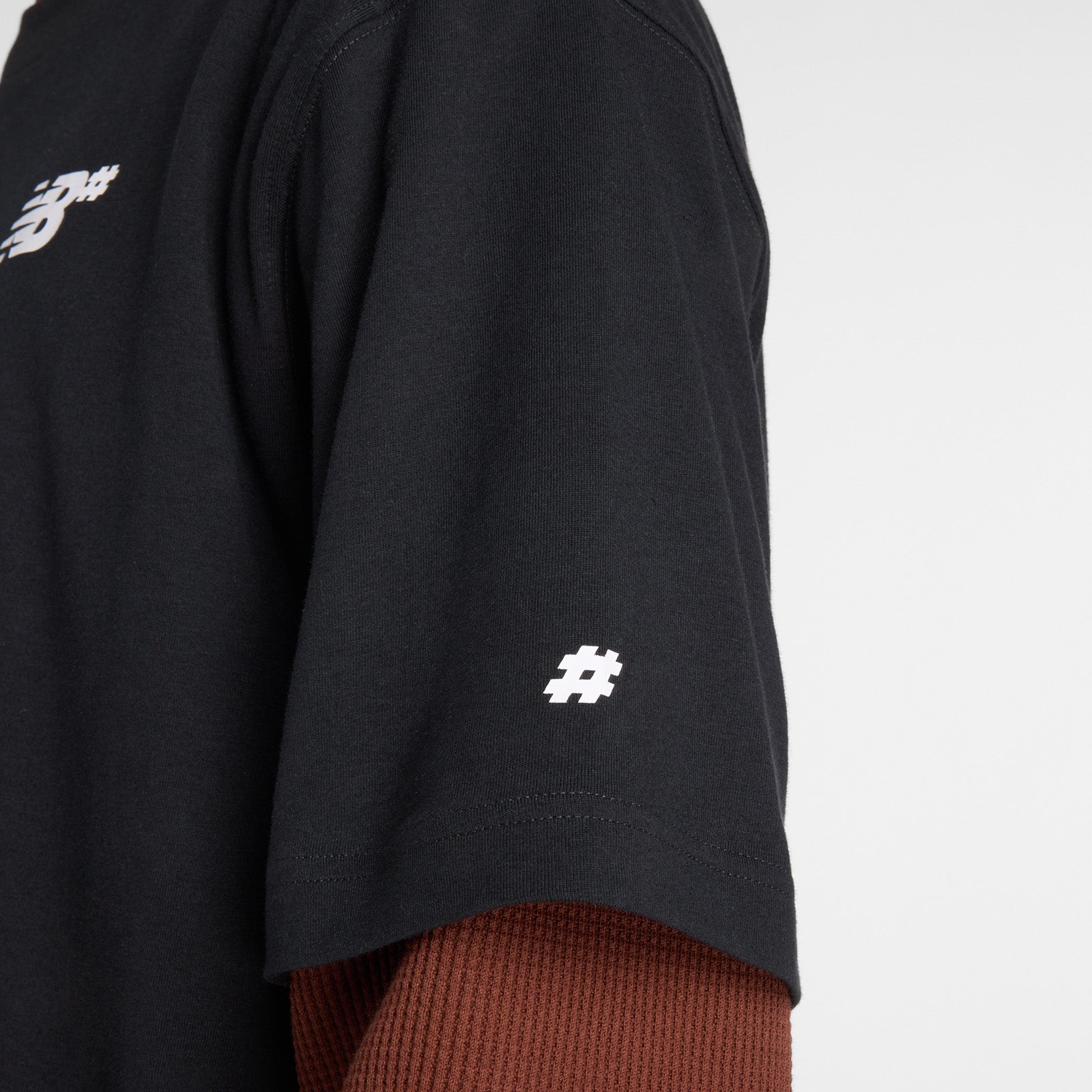 Numeric Small Logo T-Shirt - Black