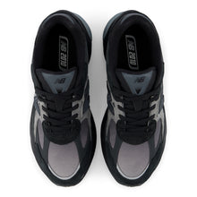 2010 - Black and Grey