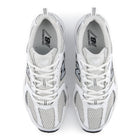 530 - White and Grey