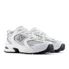 530 - White and Grey