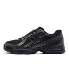 740 - Black