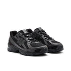 740 - Black