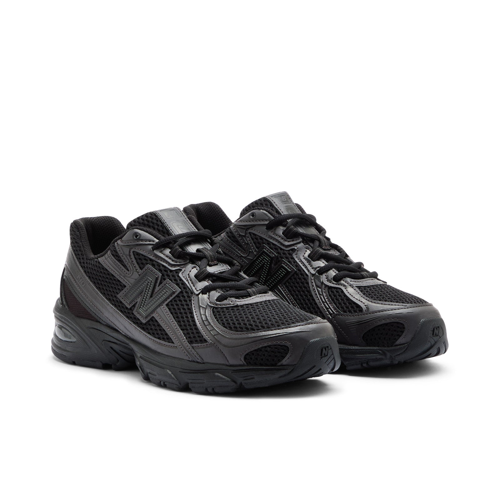 740 - Black