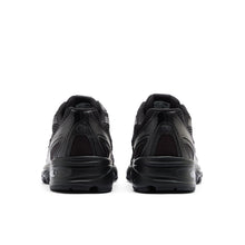 740 - Black