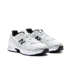 U740- White & Grey