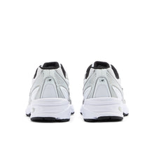 U740- White & Grey