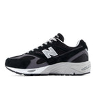 880 - Black