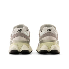 9060 - Raincloud & Castlerock