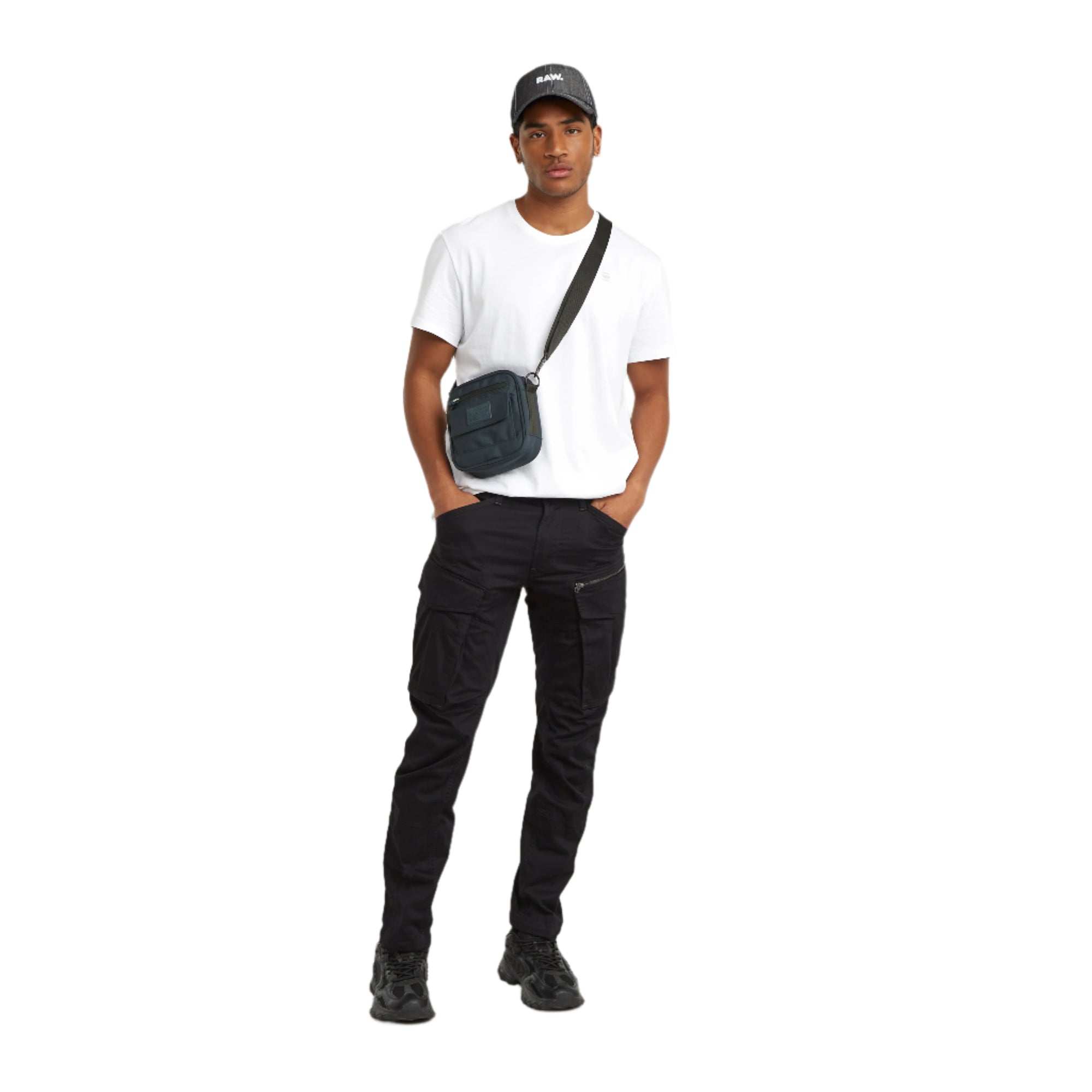 Rovic Zip 3D Regular Tapered Pants - Dark Black