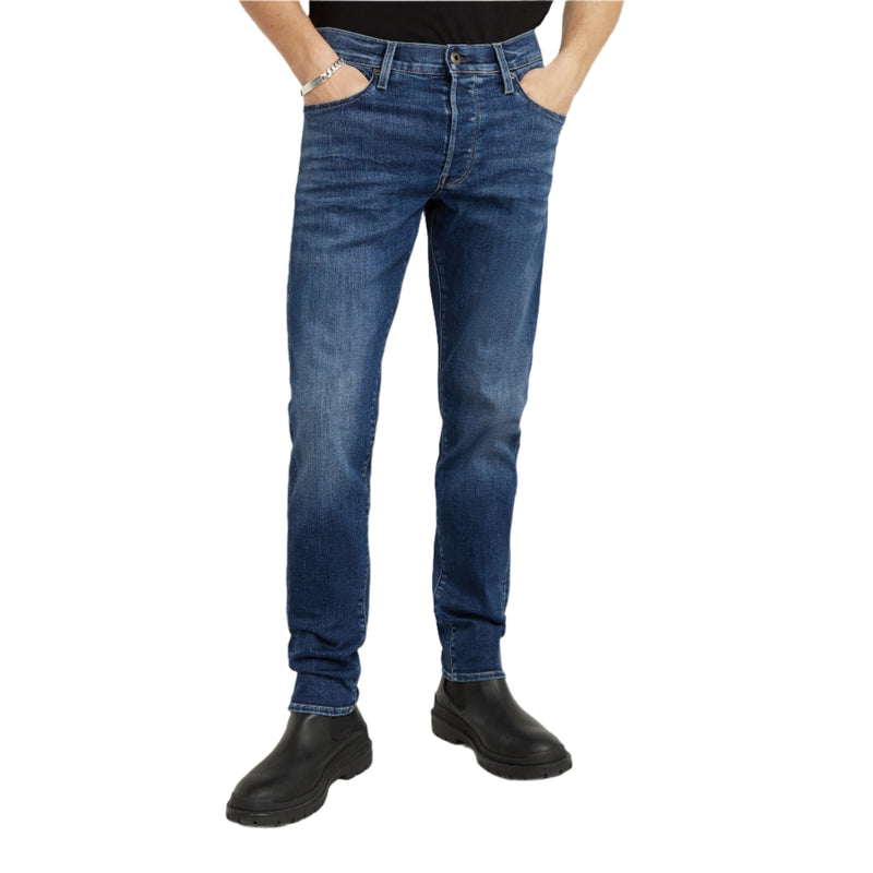 Medium Aged 3301 Slim Jeans