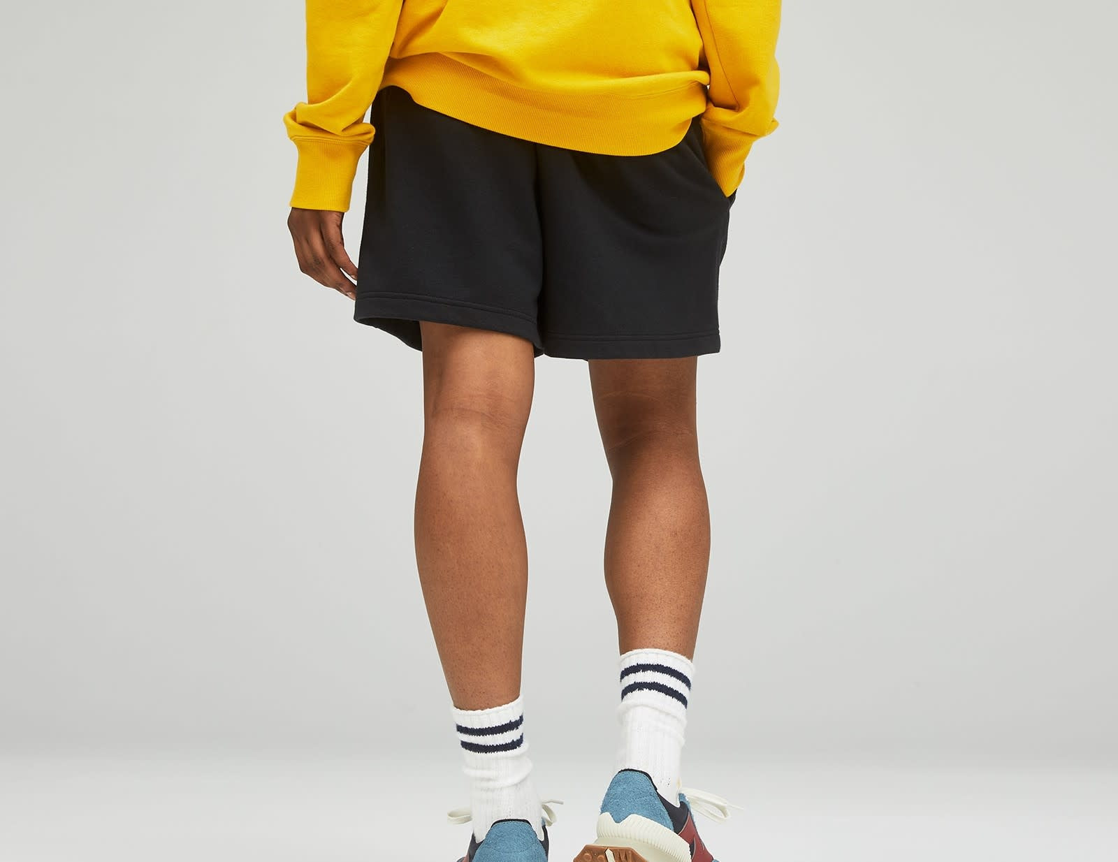 Short New Balance Uni-ssentials noir en molleton français