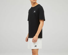 T-shirt New Balance noir Uni-ssentials en coton